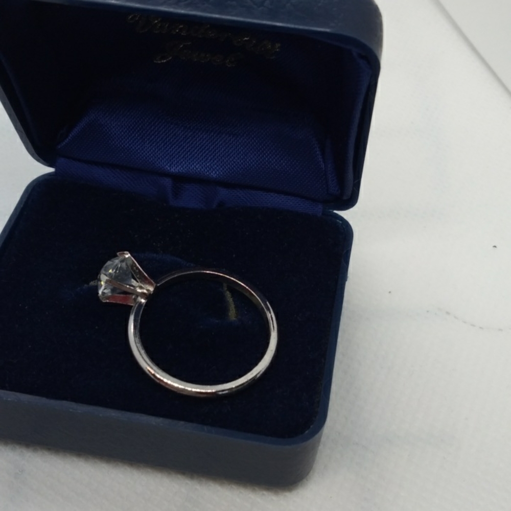 Uncas solitaire ring - Picture 3 of 5